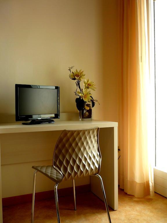 Hotel Solemare Cesenatico Szoba fotó