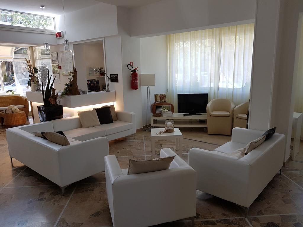 Hotel Solemare Cesenatico Kültér fotó